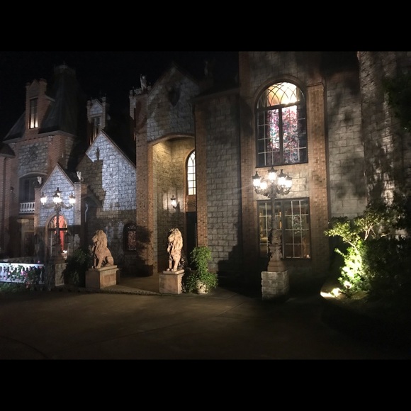 Meet your Posher, Eddie - Picture 1 of 1